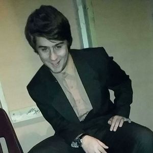 Meet your Posher, Zach